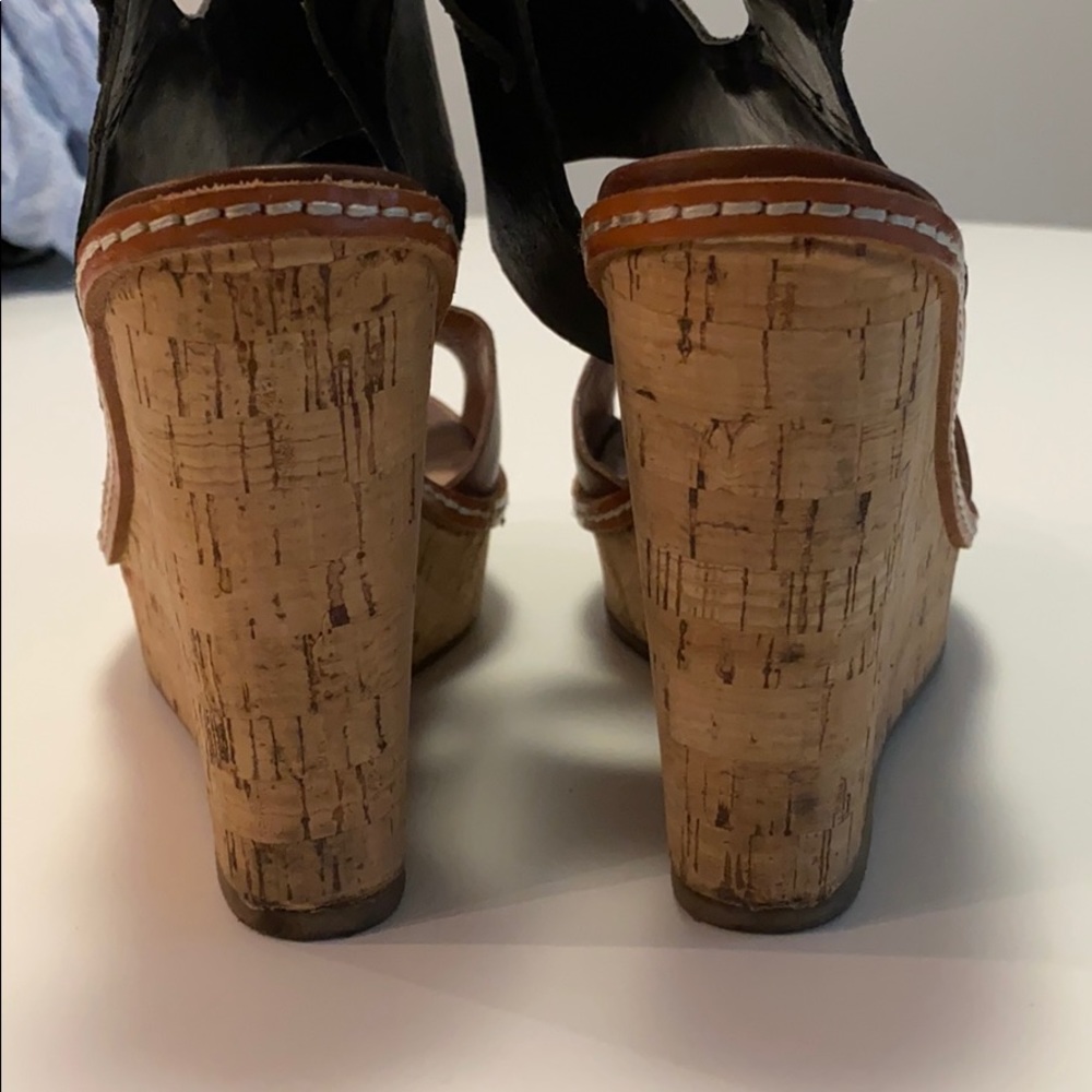 Wedges - Picture 3 of 8